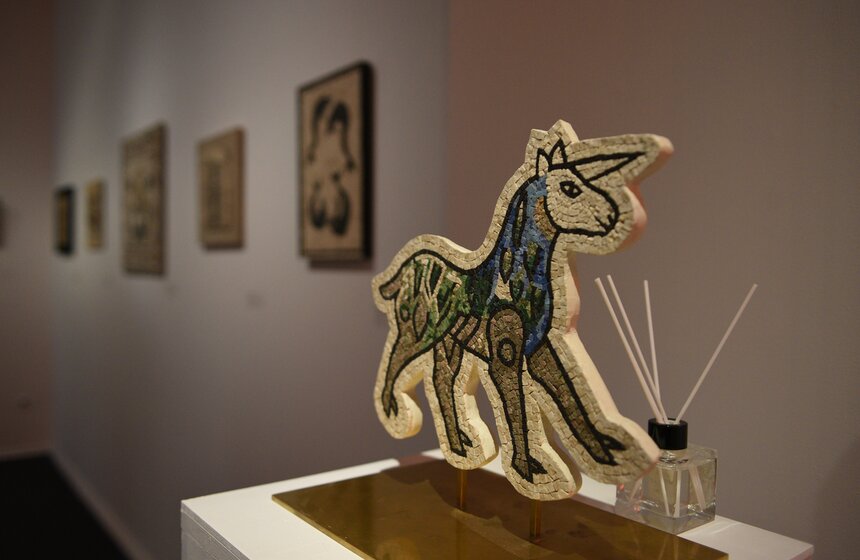 В столице открылась выставка "Звери и мифы: от античных мозаик к московским изразцам" 4 фото