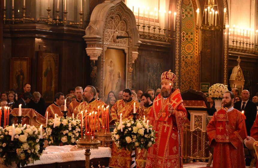 Прощание с Зурабом Церетели проходит в храме Христа Спасителя 23 апреля 18 фото