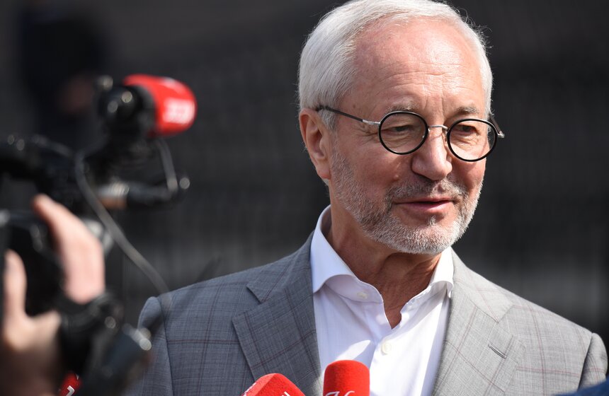 Прощание с Зурабом Церетели проходит в храме Христа Спасителя 23 апреля 6 фото