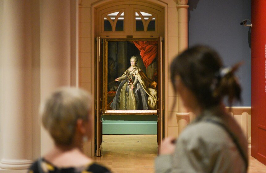 В "Царицыне" открылась выставка "1775. Триумф Екатерины. Московский год императрицы" 24 фото