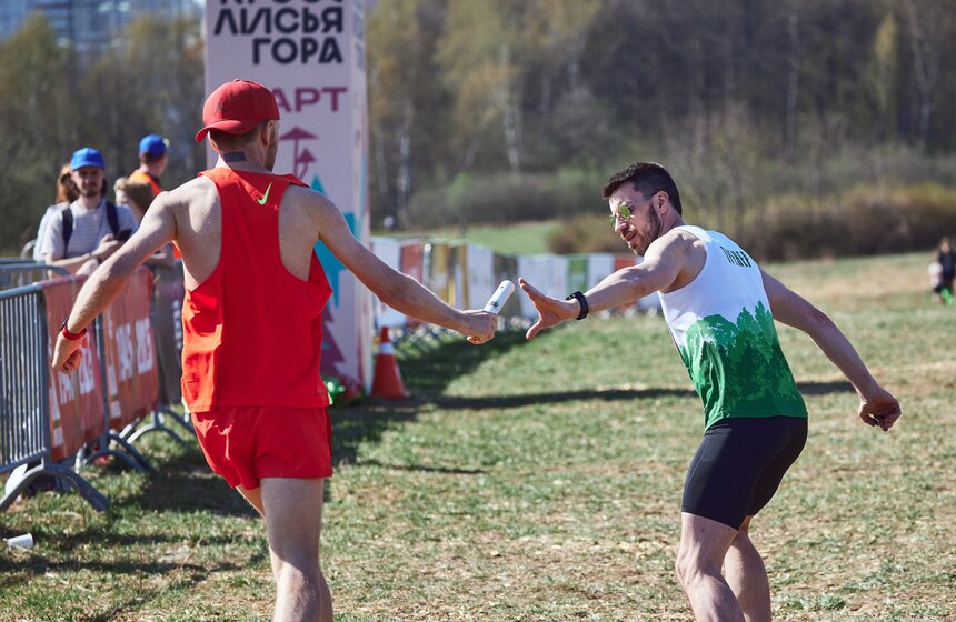 Кросс "Лисья гора" прошел в Битцевском парке в Москве 24 фото