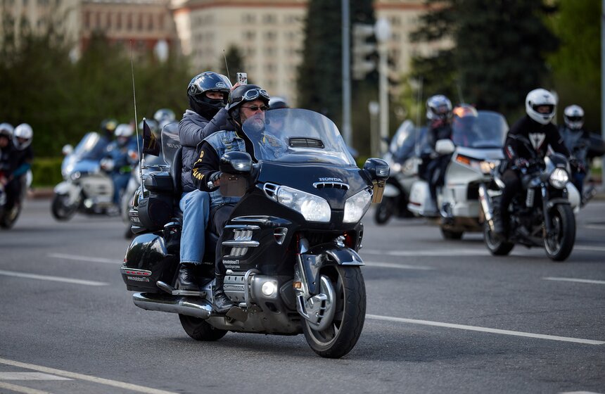 На Воробьевых горах прошел Московский мотофестиваль 24 фото