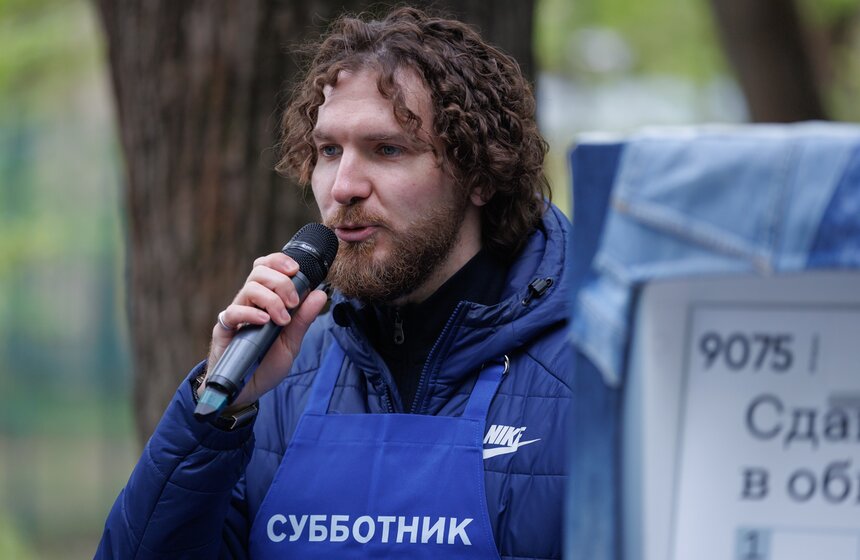 Проект "Сортировочная" и Парк Горького провели экосубботник в Нескучном саду 33 фото