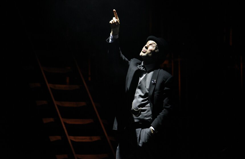 Театр имени Гоголя отметил 100-летие спектаклем-концертом 12 фото