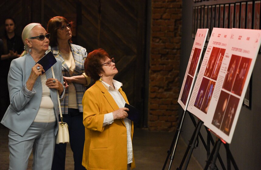 Театр имени Гоголя отметил 100-летие спектаклем-концертом 7 фото