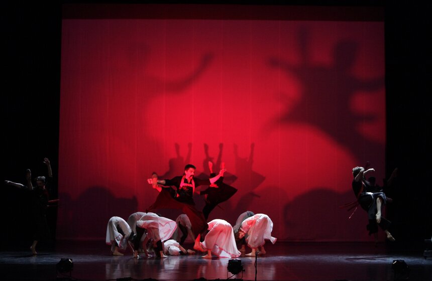 В театре "Новая Опера" представили кантату "Кармина Бурана" 14 фото