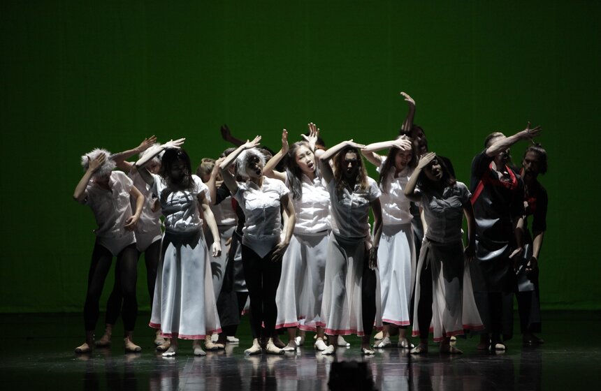 В театре "Новая Опера" представили кантату "Кармина Бурана" 16 фото