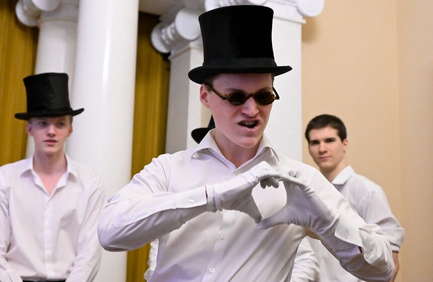 Выставка "Качалов – Чацкий. Грибоедов "Горе от ума" открылась в доме-музее Станиславского 8 фото