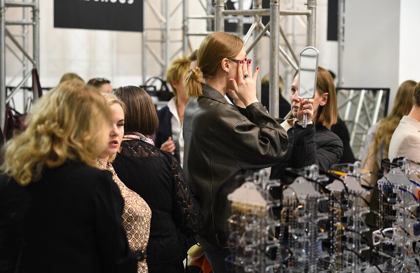 Четвертая Московская неделя моды стартовала в ЦВЗ "Манеж" 34 фото