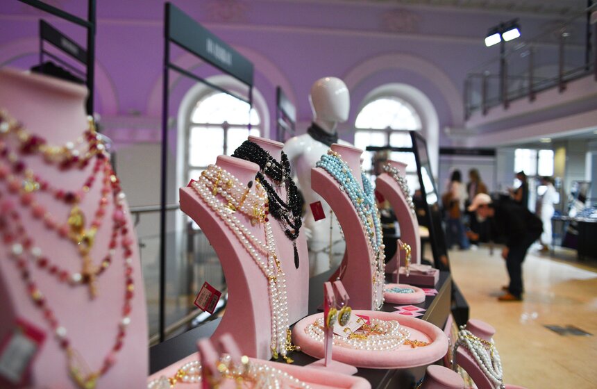 Четвертая Московская неделя моды стартовала в ЦВЗ "Манеж" 16 фото