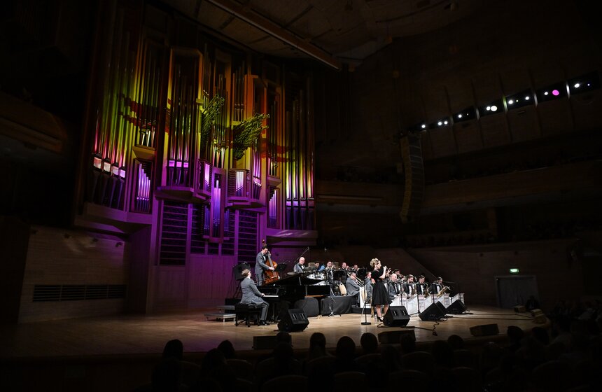 Американские звезды и трио Бутмана выступили на фестивале "Триумф джаза" 30 фото