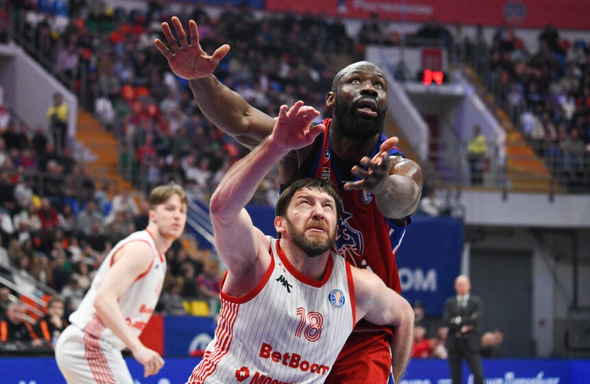 ЦСКА в четвертый раз за сезон уверенно обыграл команду противников 9 фото