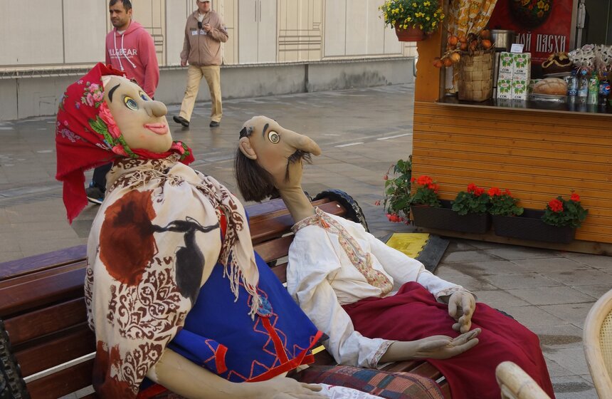 Сергей Собянин и патриарх Кирилл посетили пасхальную ярмарку 15 фото