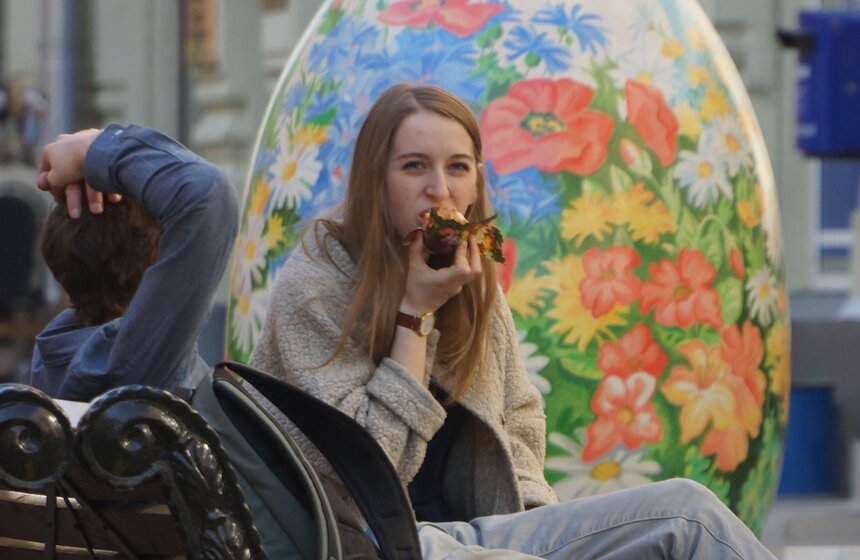 Сергей Собянин и патриарх Кирилл посетили пасхальную ярмарку 14 фото