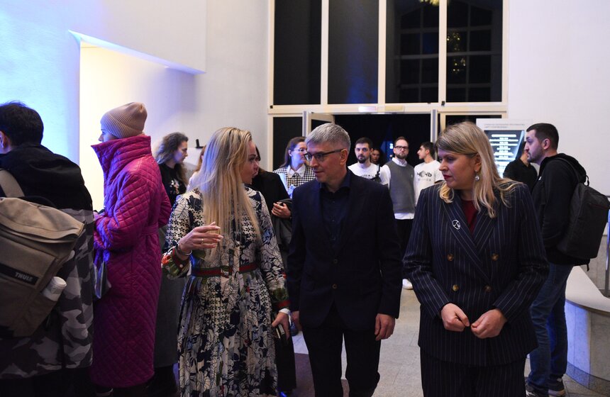 Двенадцатичасовой театральный марафон прошел в "Новом Манеже" 9 фото