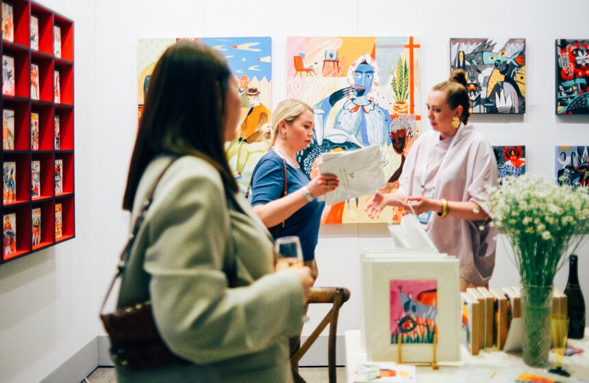 Ярмарка "Арт Россия" открылась в Гостином Дворе 19 фото