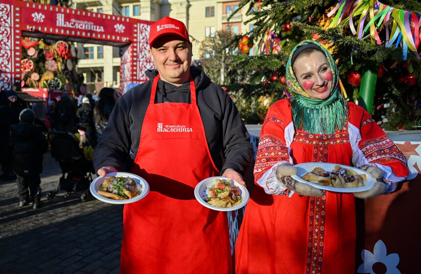 Фестиваль "Московская Масленица" открылся в Москве 9 фото