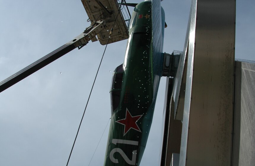 В Химках прошел субботник, приуроченный ко Дню Победы 16 фото