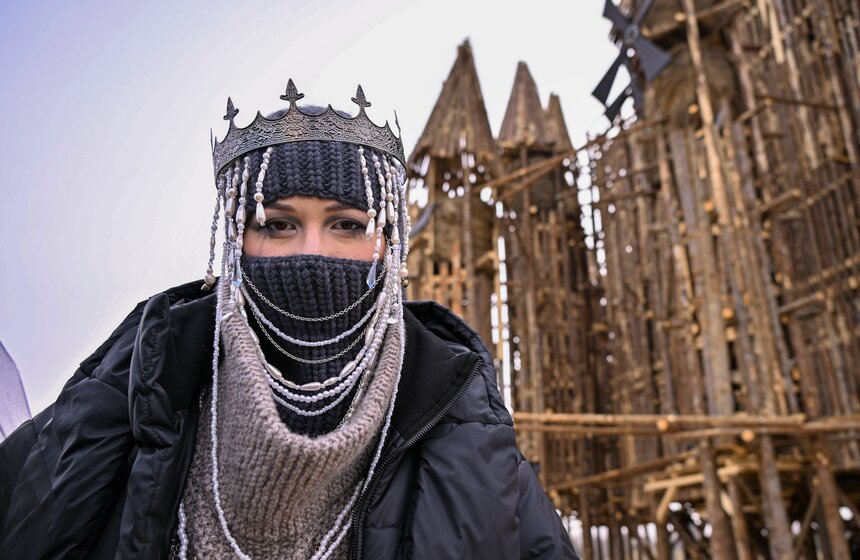 Масленица прошла в арт-парке "Никола-Ленивец" под Калугой 4 фото