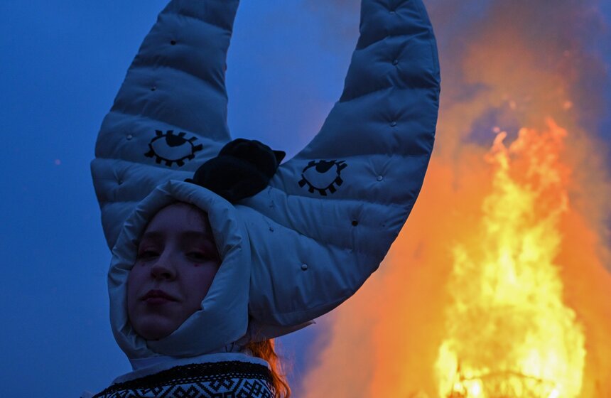 Масленица прошла в арт-парке "Никола-Ленивец" под Калугой 29 фото