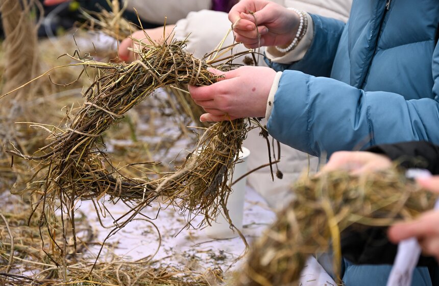 Масленица прошла в арт-парке "Никола-Ленивец" под Калугой 15 фото