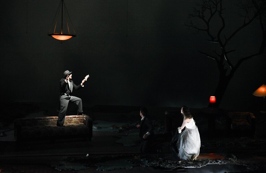 Премьера спектакля "Идиот" состоялась в Театре имени Вахтангова 12 фото