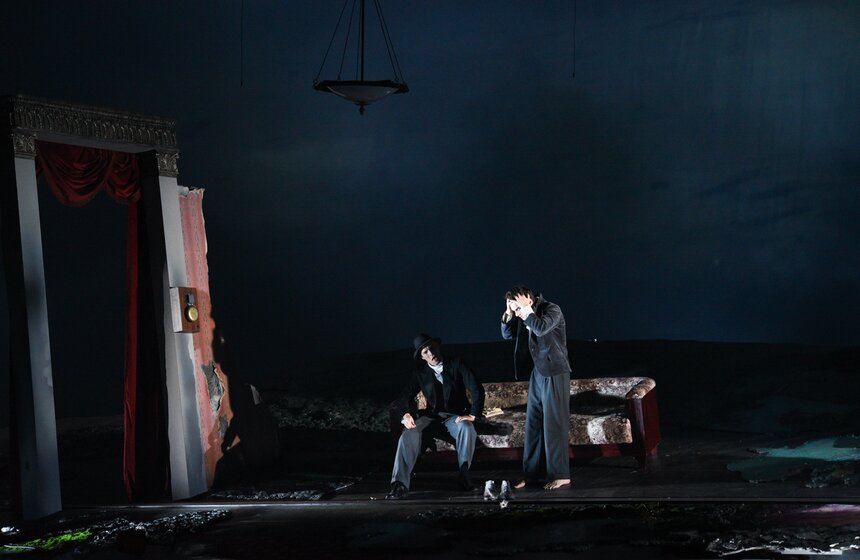 Премьера спектакля "Идиот" состоялась в Театре имени Вахтангова 17 фото