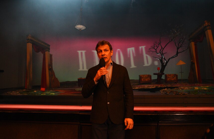 Премьера спектакля "Идиот" состоялась в Театре имени Вахтангова 1 фото