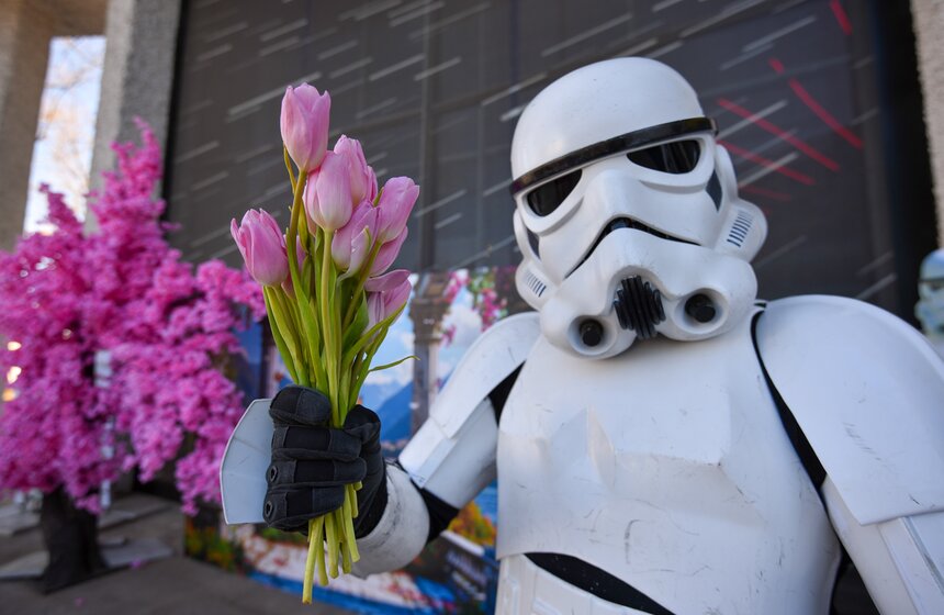 Международный женский день отметили на ВДНХ 16 фото