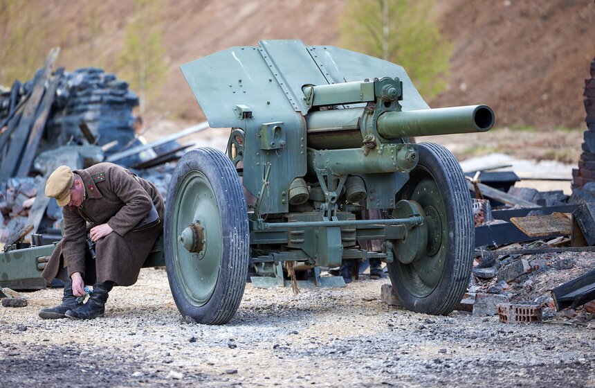 Генеральная репетиция спектакля "Победа! Знамя над Рейхстагом" прошла в "Москино" 7 фото