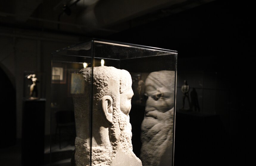 Выставка "Между Парижем и Москвой" открылась в столице 12 фото