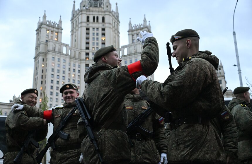 Репетиция парада Победы прошла в Москве 12 фото