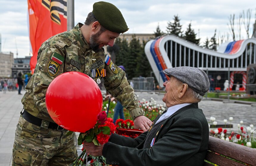 На Поклонной горе отметили День Победы 18 фото