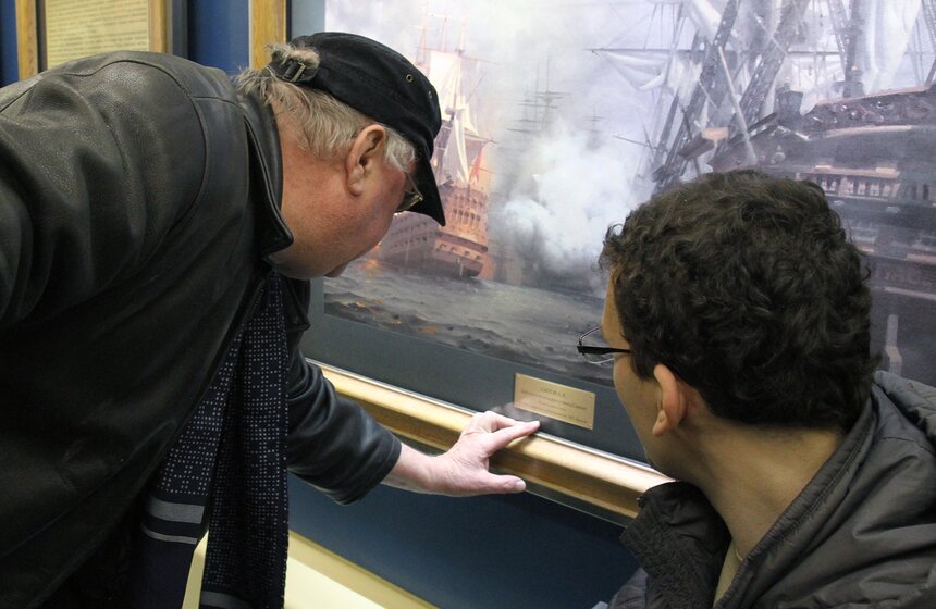 В столичном метро запустили обновленный поезд "Акварель" 11 фото