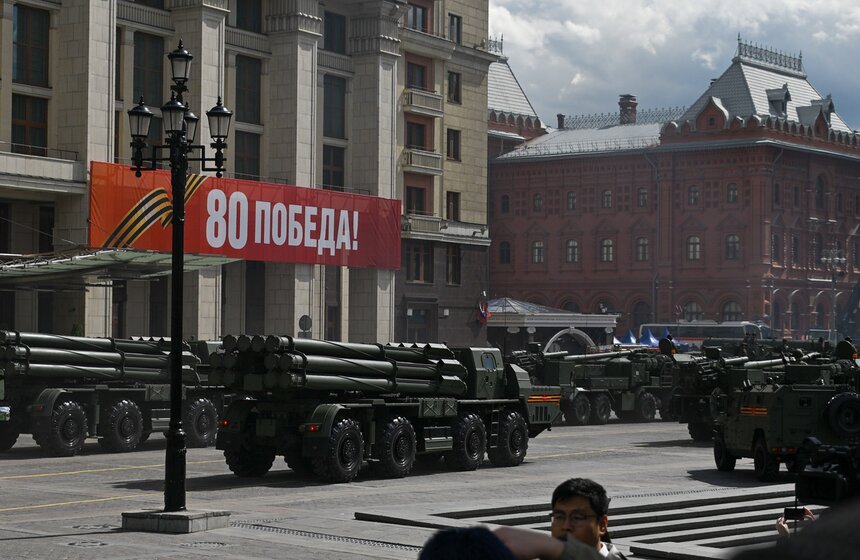 Генеральная репетиция парада Победы прошла в Москве 7 мая 19 фото