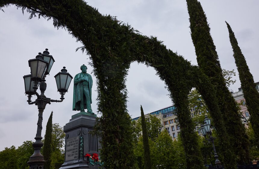 В Москве расцвели зеленые оазисы фестиваля "Сады и цветы" 23 фото