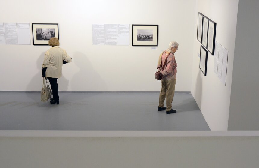 Открылась фотовыставка Саймона Робертса в Москве 21 фото