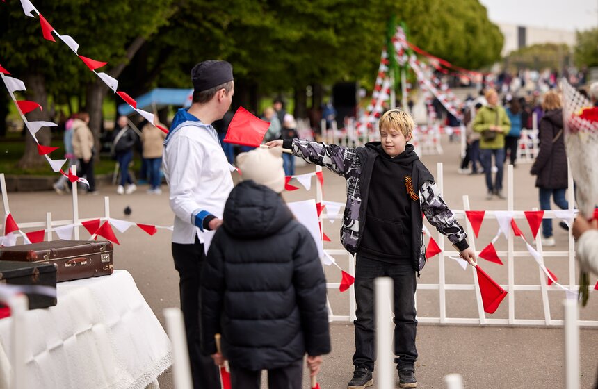 День Великой Победы отпраздновали в Парке Горького 6 фото