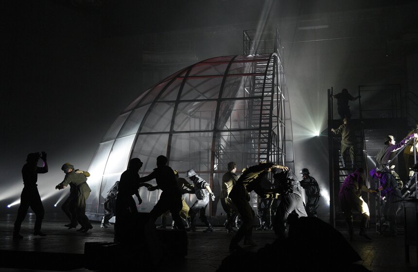 Премьера спектакля "Знамя Победы" состоялась в Театре Российской армии 12 фото