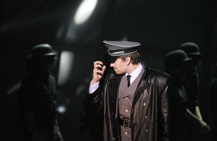 Премьера спектакля "Знамя Победы" состоялась в Театре Российской армии 3 фото