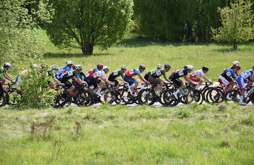 Первый групповой этап велогонки "Пять колец Москвы" прошел в Крылатском 2 фото