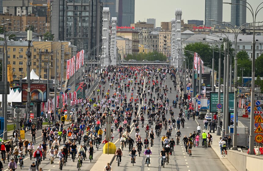 Весенний велофестиваль прошел в Москве 7 фото
