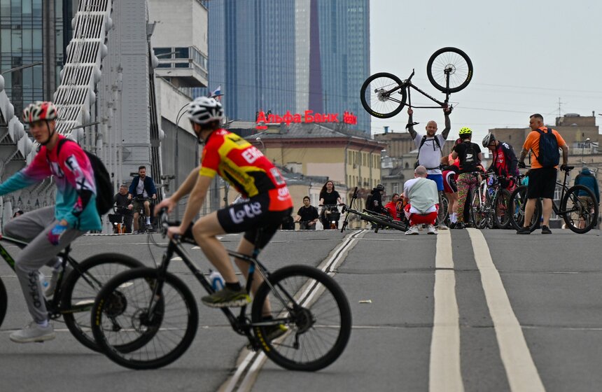 Весенний велофестиваль прошел в Москве 4 фото