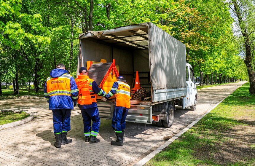На водоемах Москвы установили плавучие домики для уток 5 фото