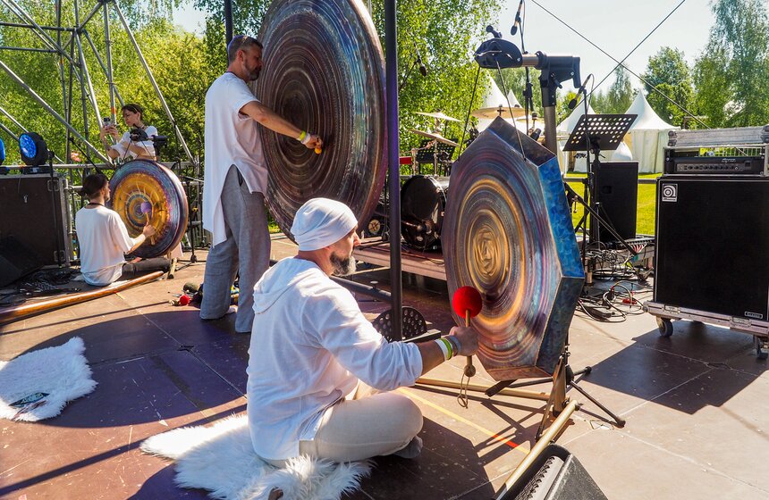 Второй международный день медитации прошел в Москве 23 фото