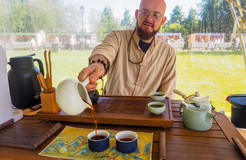 Второй международный день медитации прошел в Москве 6 фото