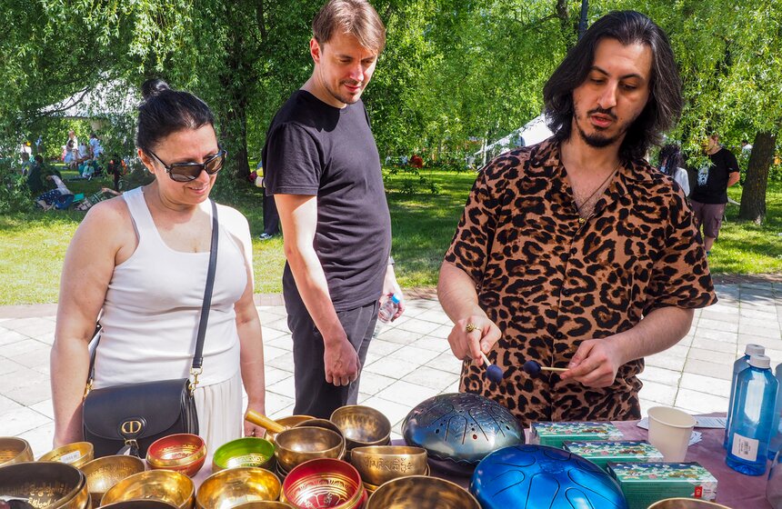 Второй международный день медитации прошел в Москве 24 фото