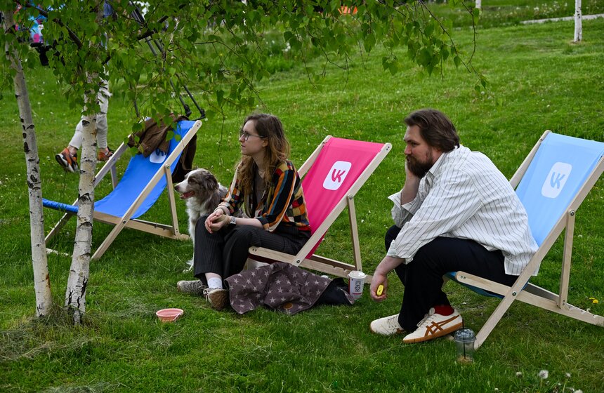 Первый день фестиваля "Лапки" завершился в Москве 17 фото