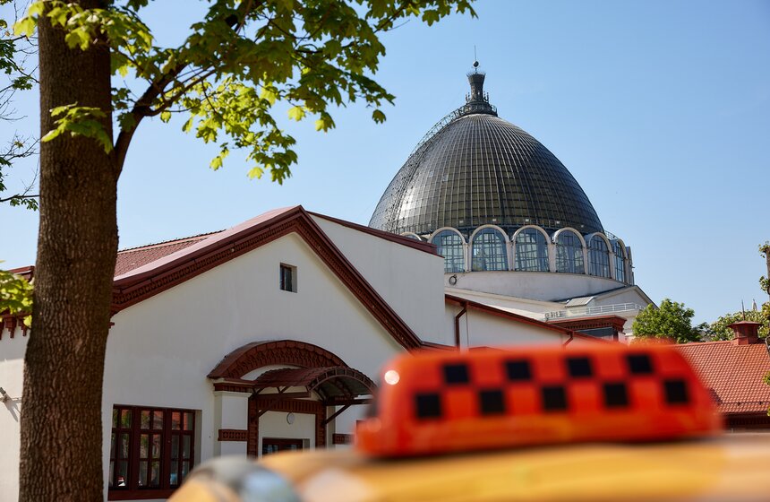 Конкурс "Лучший водитель такси Москвы" завершился на ВДНХ 2 фото