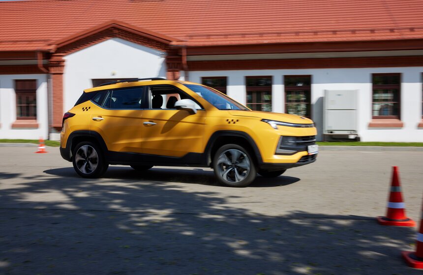 Конкурс "Лучший водитель такси Москвы" завершился на ВДНХ 29 фото